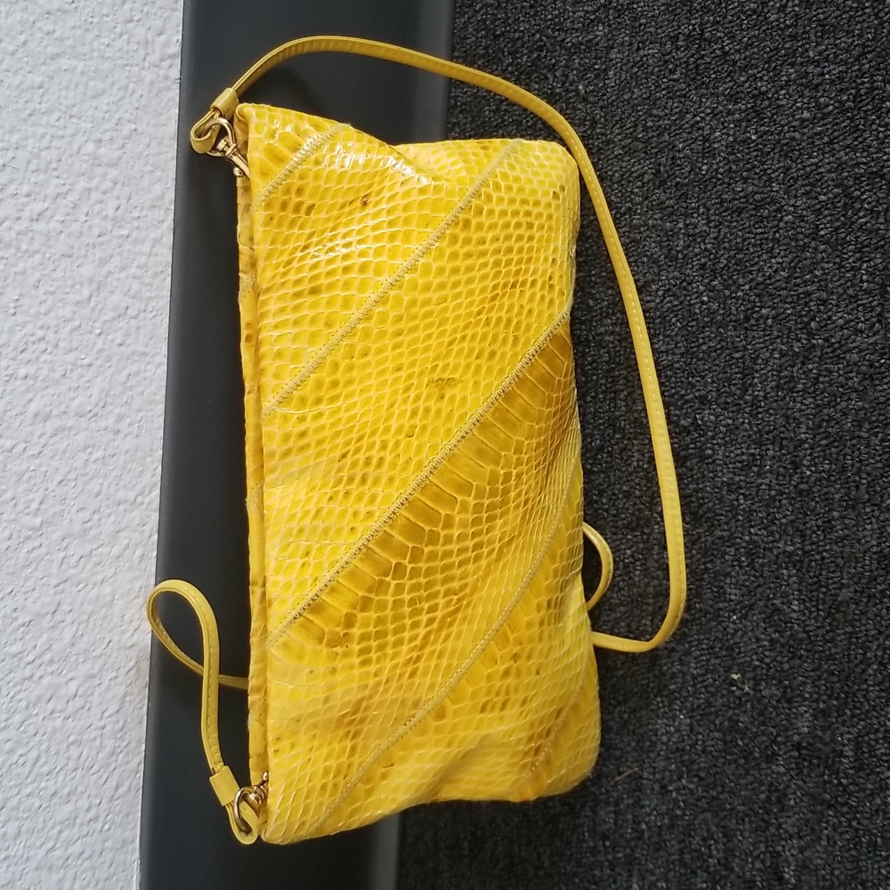 Cadaz purse yellow snake skin pattern